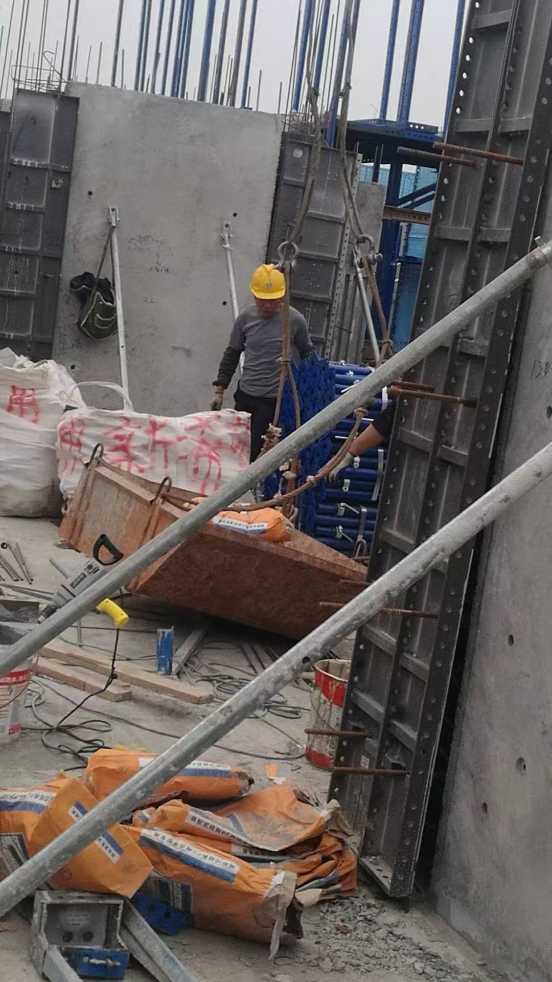大连建筑改造和加固的关系